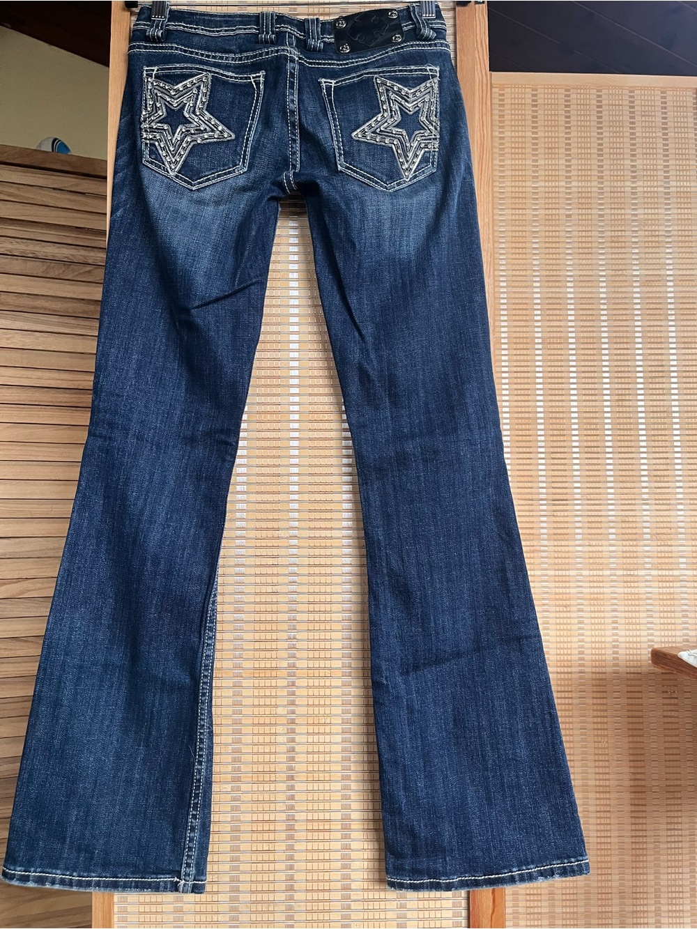 Miss Mae Women’s Dark Blue rhinestone Star Pocket Jeans